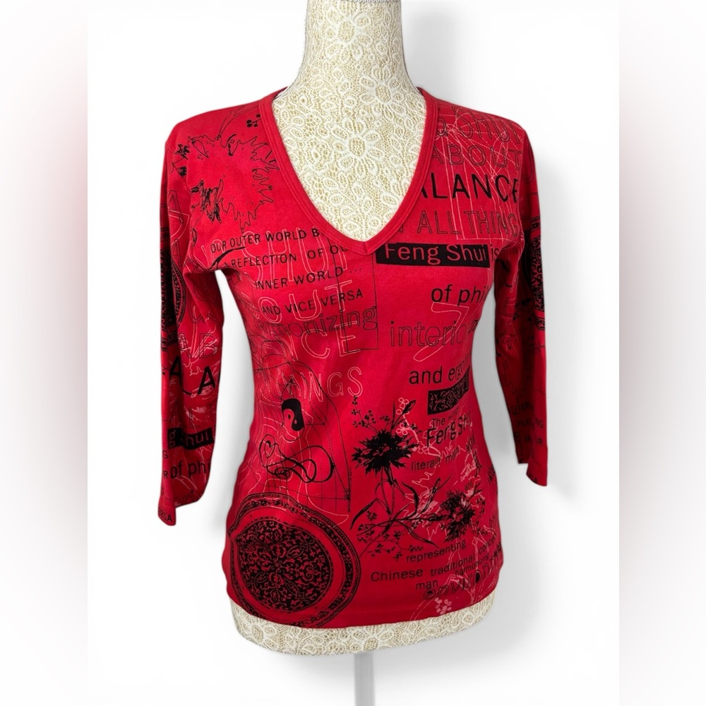 Red Graphic V-Neck Long Sleeve Top